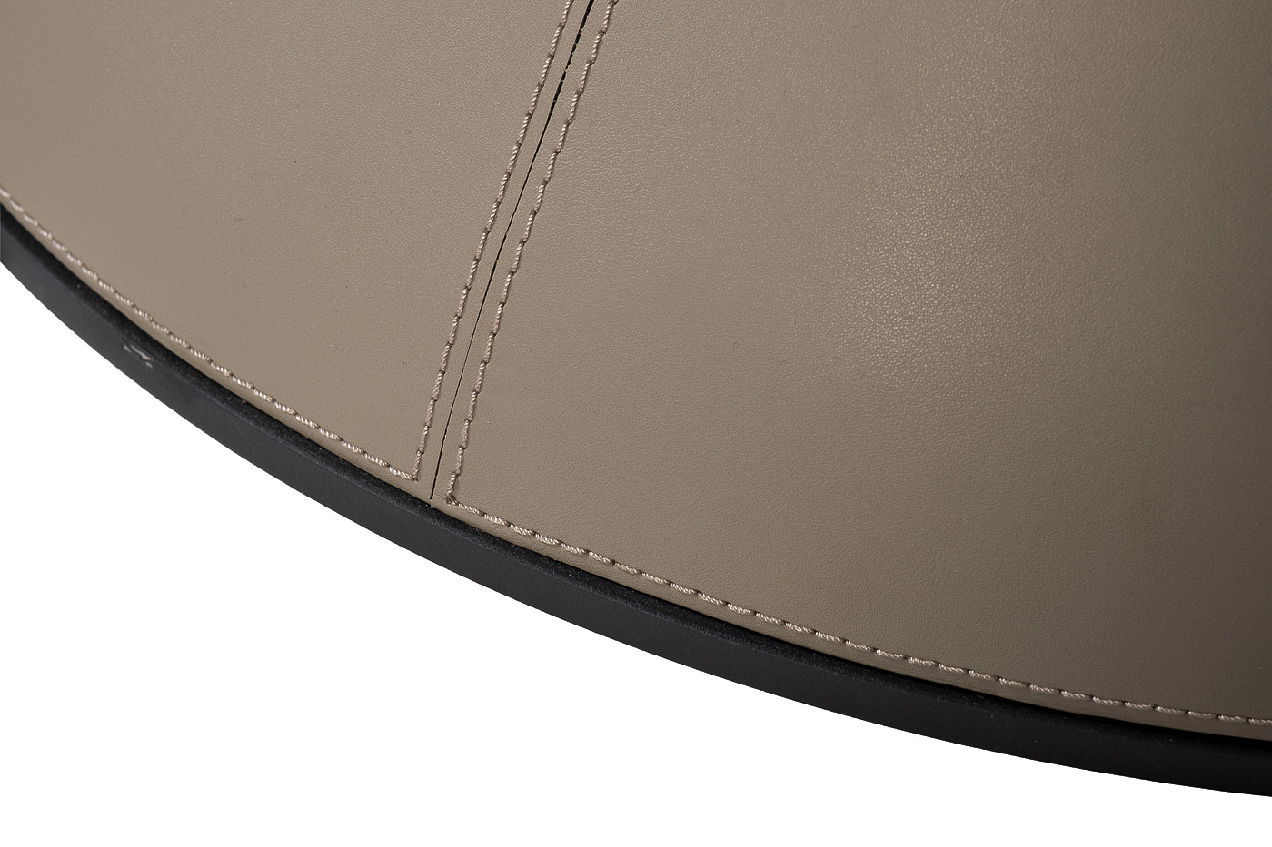 160KD-60090 Стол обеденный, мрамор Волакас (Volakas), экокожа бежевая d160*75см
